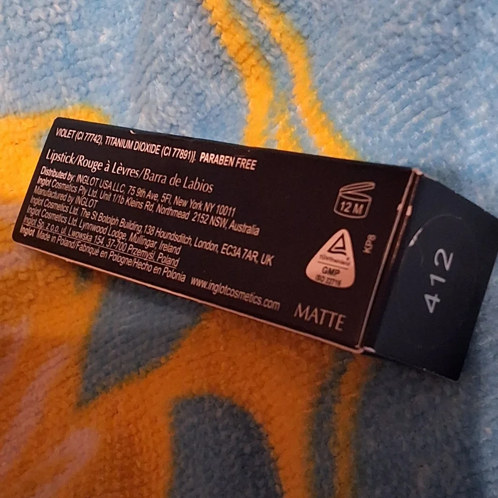 INGLOT nwt lipstick